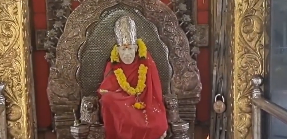 123 ప్రపంచంలోనే మొట్టమొదటి సాయిబాబా విగ్రహం ఇదే