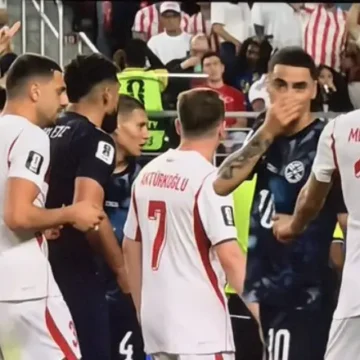200626pragvw-play-fifa-sr4 Paraguay’s Miguel Almirón Receives Red Card Under New Football Rules
