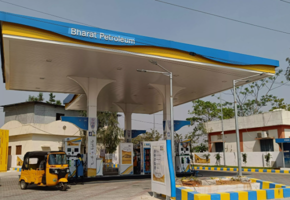 Petrol No Insurance No Fuel: ఇన్సూరెన్స్ లేకపోతే పెట్రోల్, డీజిల్ బంద్? సుప్రీంకోర్టు కీలక ఆదేశాలు