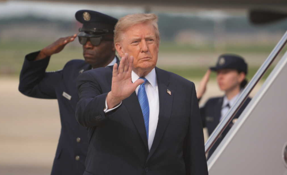 TRUMp Trump’s Big Shock to Indians in America: భారతీయులకు ట్రంప్ మరో షాక్..జీవిత భాగస్వాముల వర్క్ పర్మిట్ రద్దు! మహిళా ఉద్యోగులపై ప్రభావం