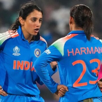 Smriti Mandhana vs Harmanpreet Kaur?: స్మృతి Vs హర్మన్‌ప్రీత్? డ్రెస్సింగ్ రూమ్‌లో విభేదాలా?