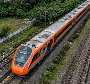 AP Vande Bharat Sleeper: ఏపీకి తొలి వందే భారత్ స్లీపర్ రైలు.. రాయలసీమ మీదుగా పరుగులు!